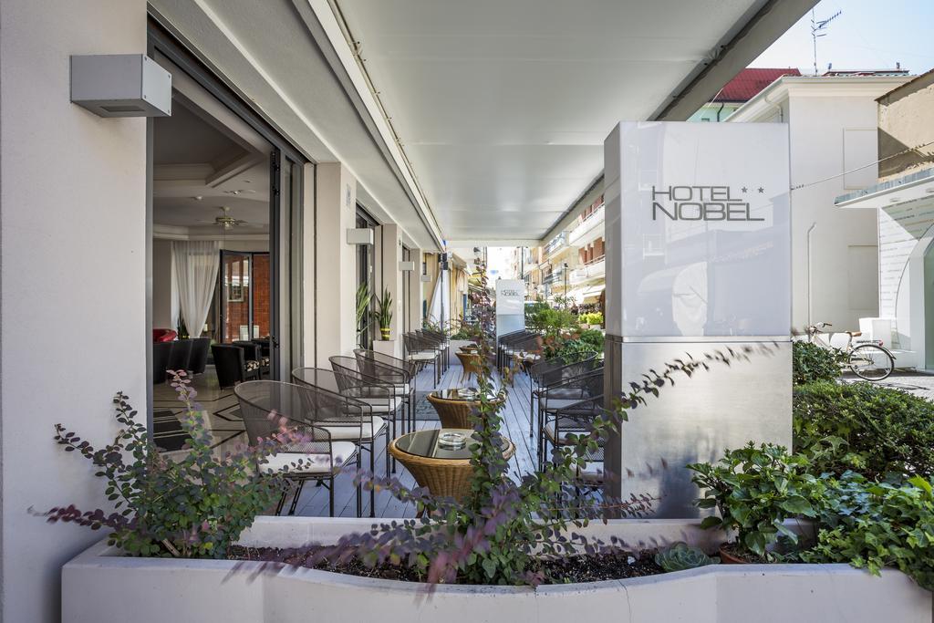 Hotel Nobel Gabicce Mare Exterior foto